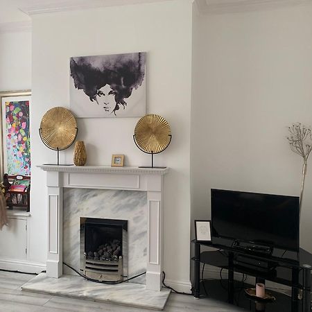 Gorgeous Stylish Cheri Victorian House In Manchester 빌라 외부 사진